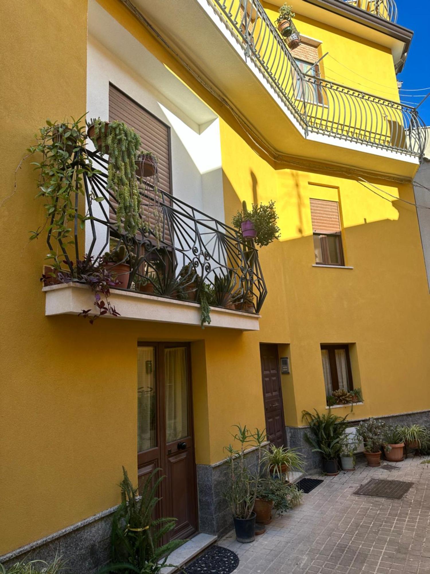 Cottage Gole Alcantara Pafumi Graniti Buitenkant foto
